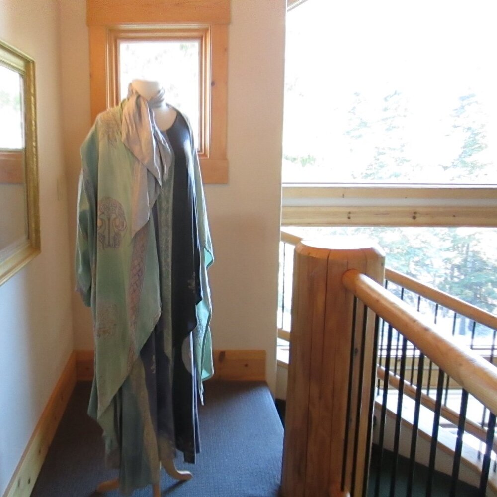 Vintage '90s Mission Canyon Long-sleeve Dress and Long Kimono Duster